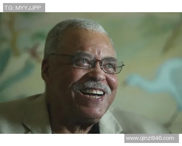 琼斯的传奇人生:从平凡到卓越的奋斗故事与启示